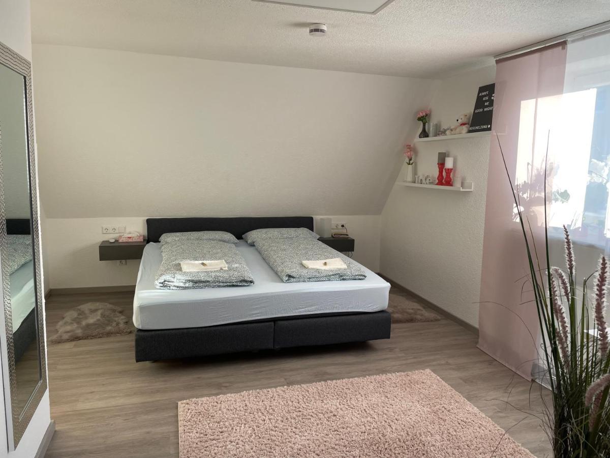 #2 Grosses Zimmer Mit Pool Und Garten Меммінген Екстер'єр фото